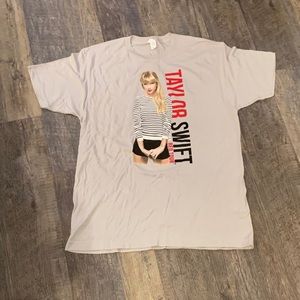 Taylor Swift 🔥 Red Tour 🔥